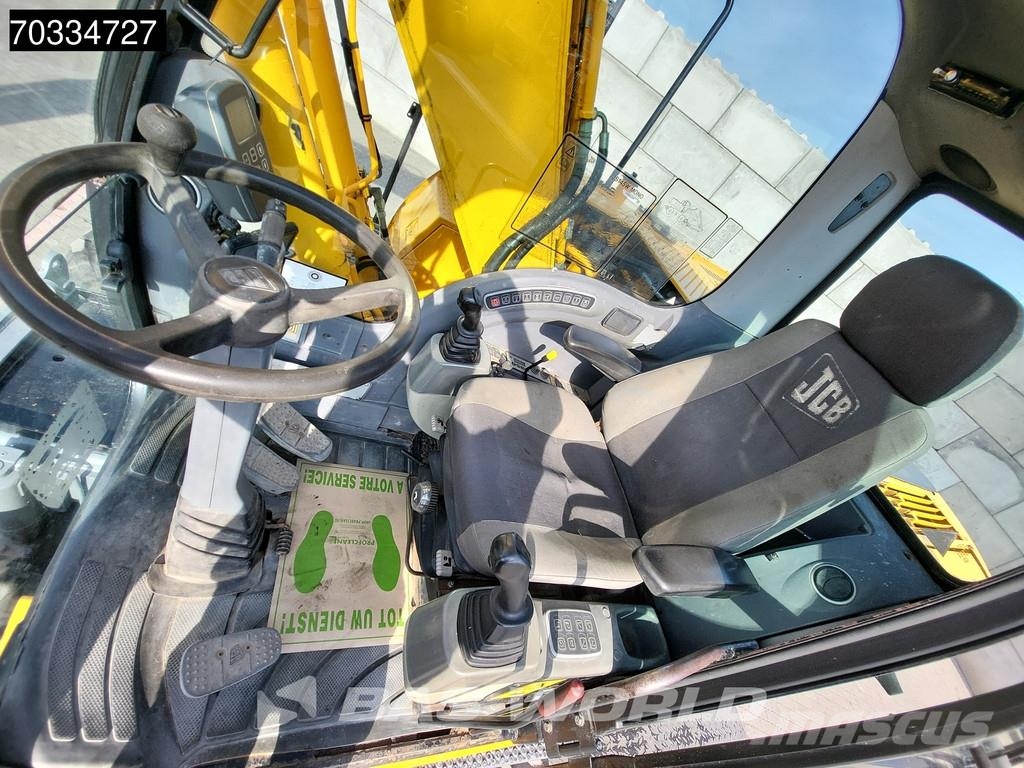 JCB JS145W Dutch Registration Gravemaskiner på hjul