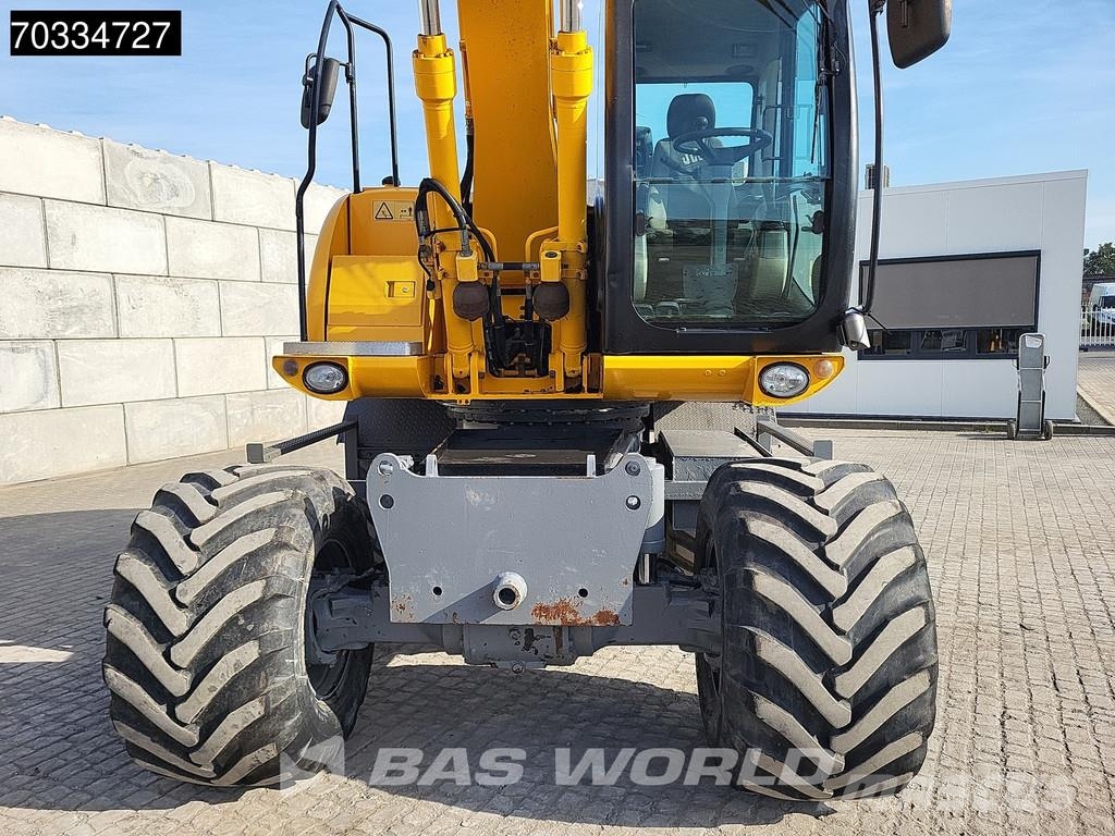 JCB JS145W Dutch Registration Gravemaskiner på hjul