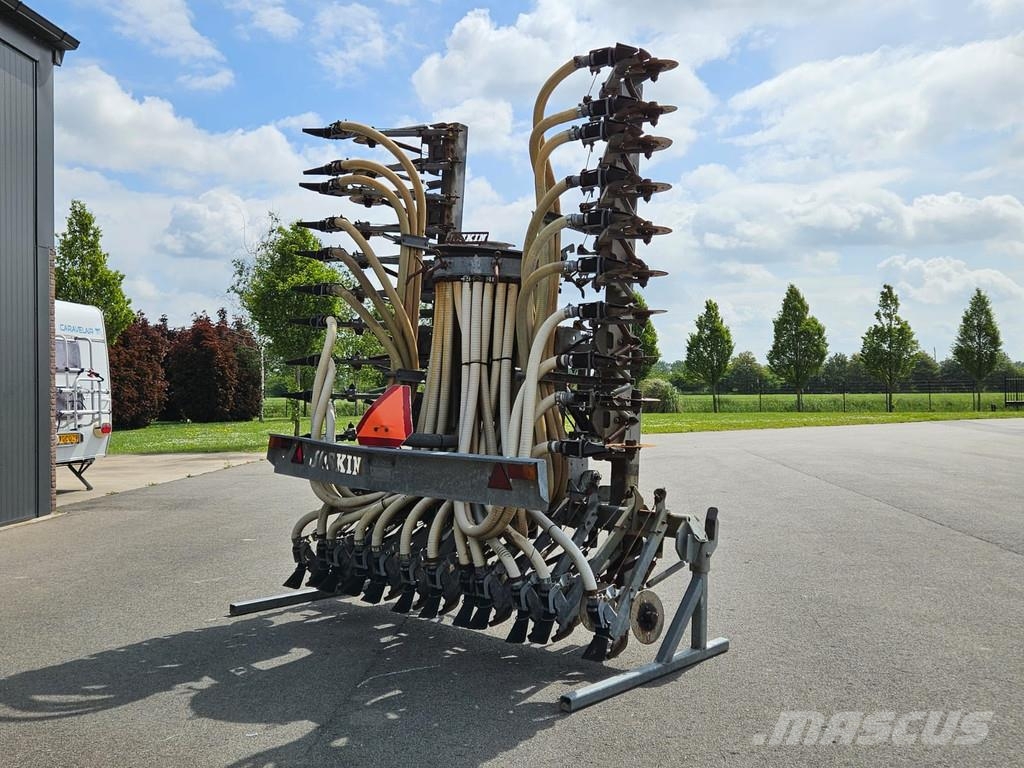 Joskin 6880 Multi-ACTION Mestverspreider
