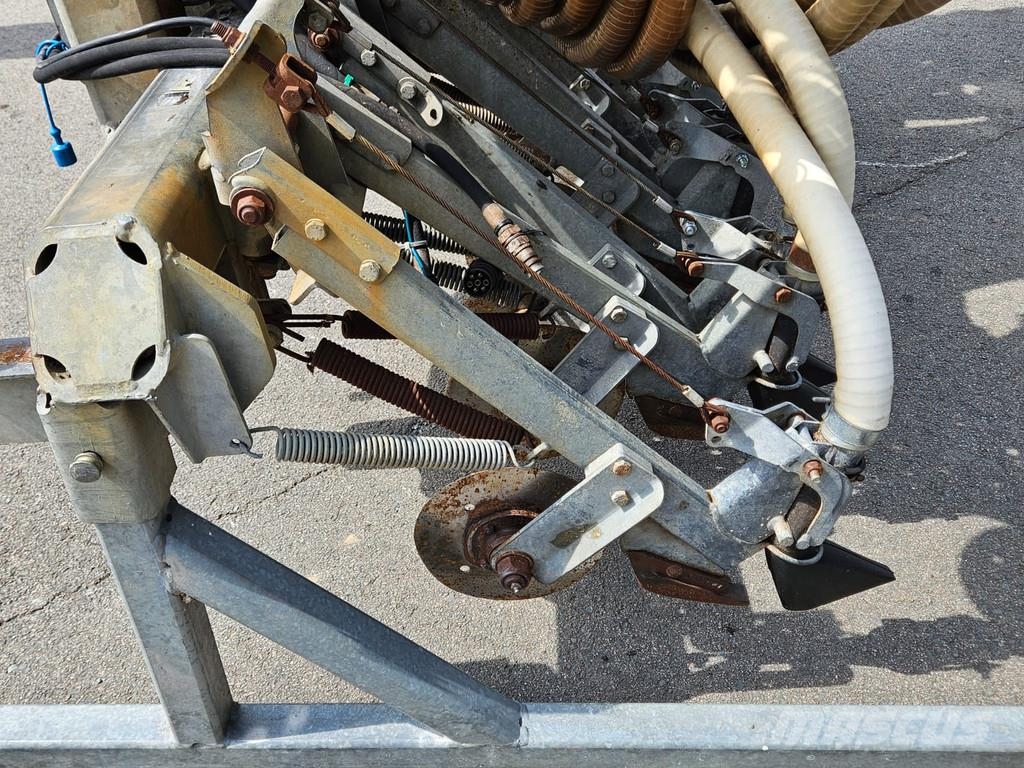 Joskin 6880 Multi-ACTION Mestverspreider