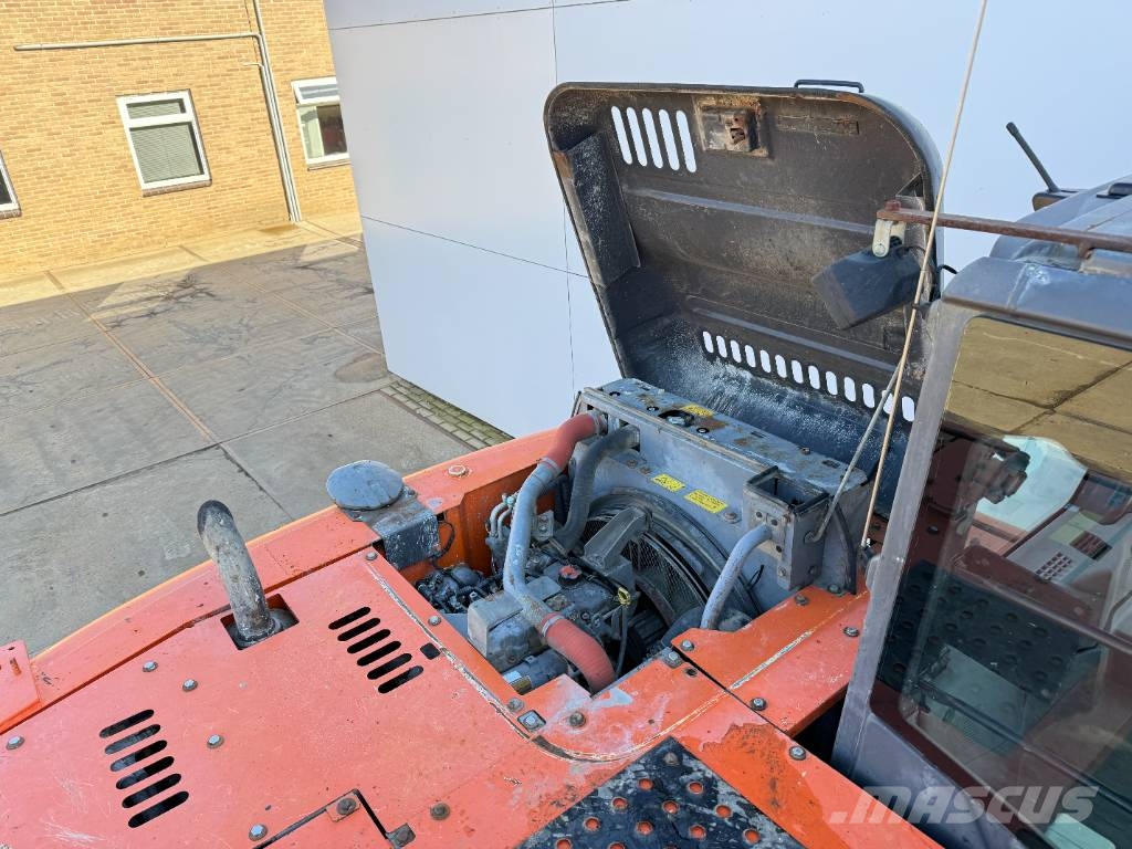 Hitachi ZX130-3 - Hammer Lines / Quick Coupler Roomikekskavaatorid