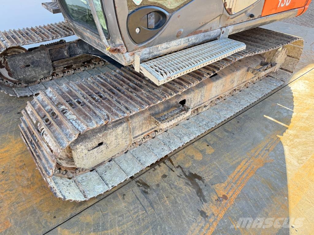 Hitachi ZX130-3 - Hammer Lines / Quick Coupler Roomikekskavaatorid