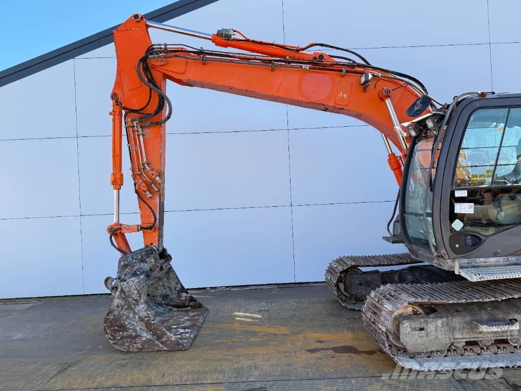 Hitachi ZX130-3 - Hammer Lines / Quick Coupler Roomikekskavaatorid
