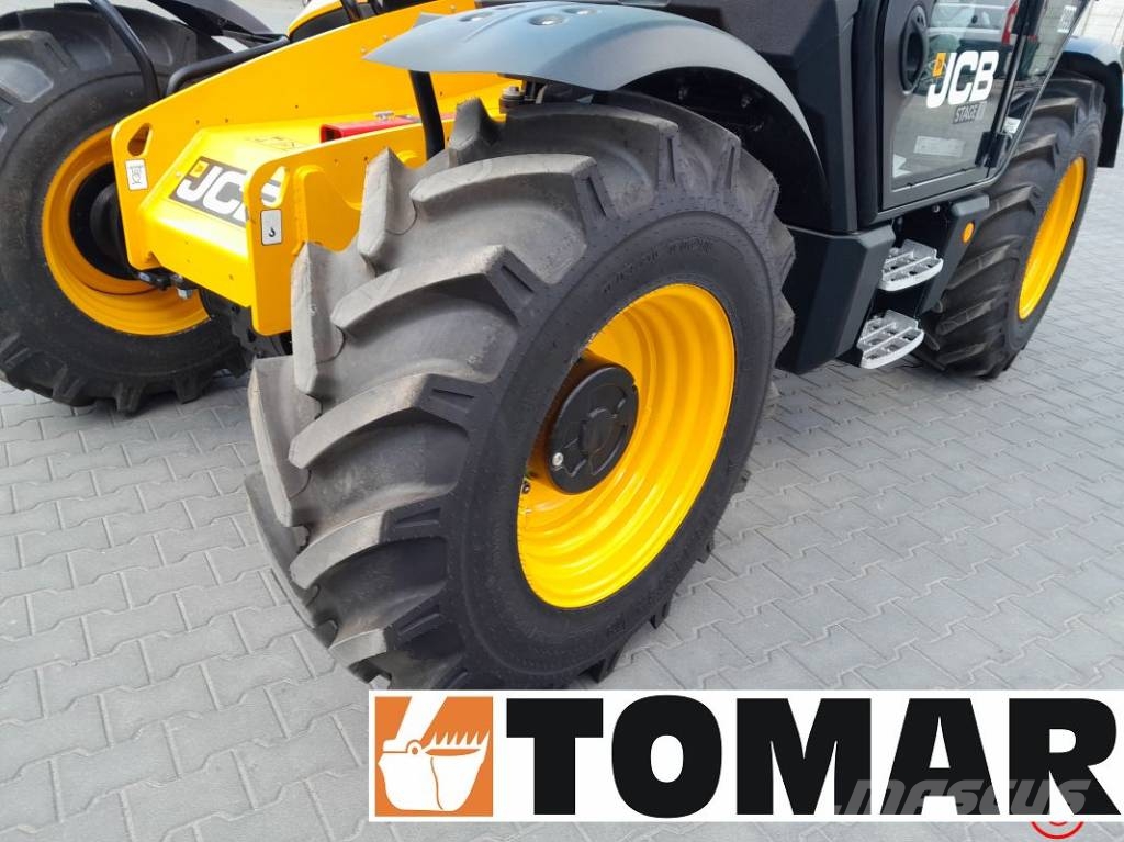 JCB 531-70 مناولات متداخلة
