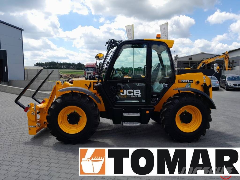 JCB 531-70 مناولات متداخلة