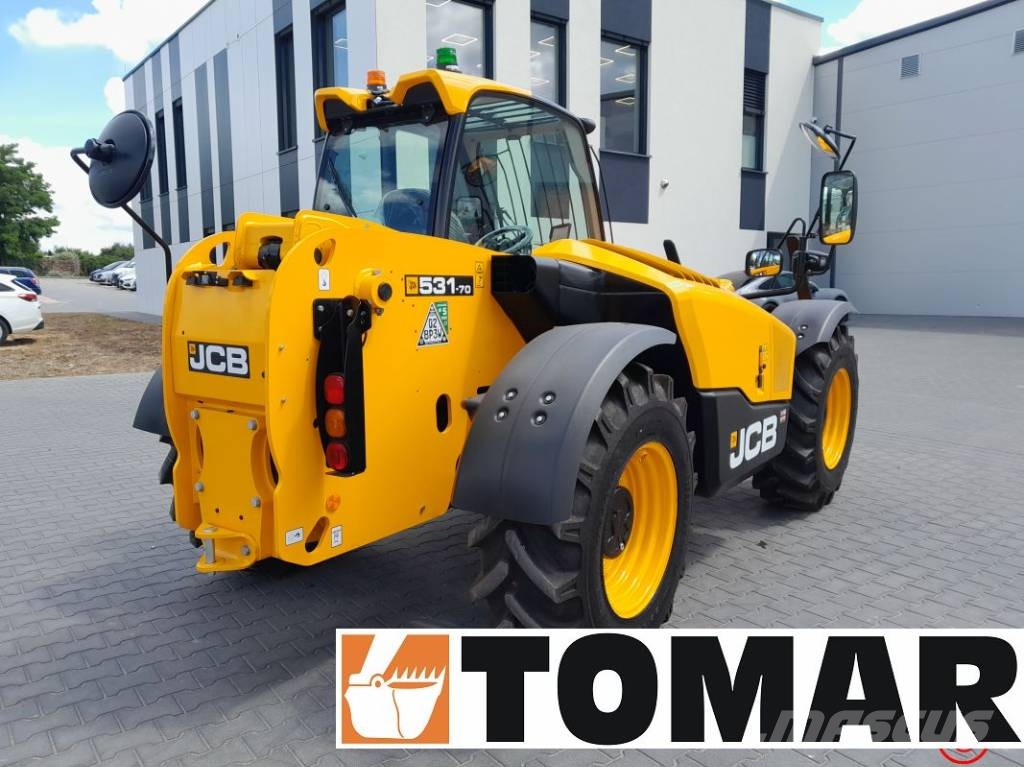 JCB 531-70 مناولات متداخلة