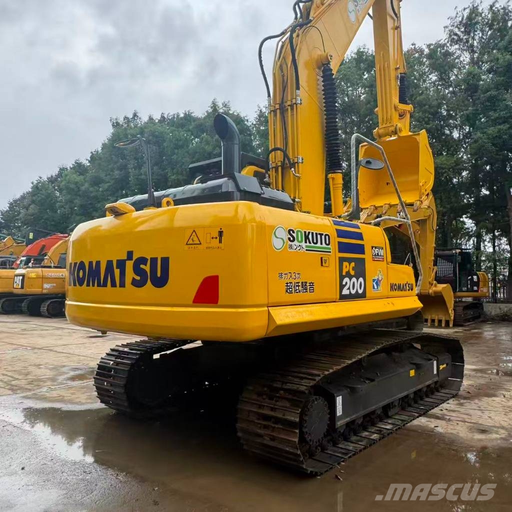 Komatsu PC 200-8N1 Raupenbagger