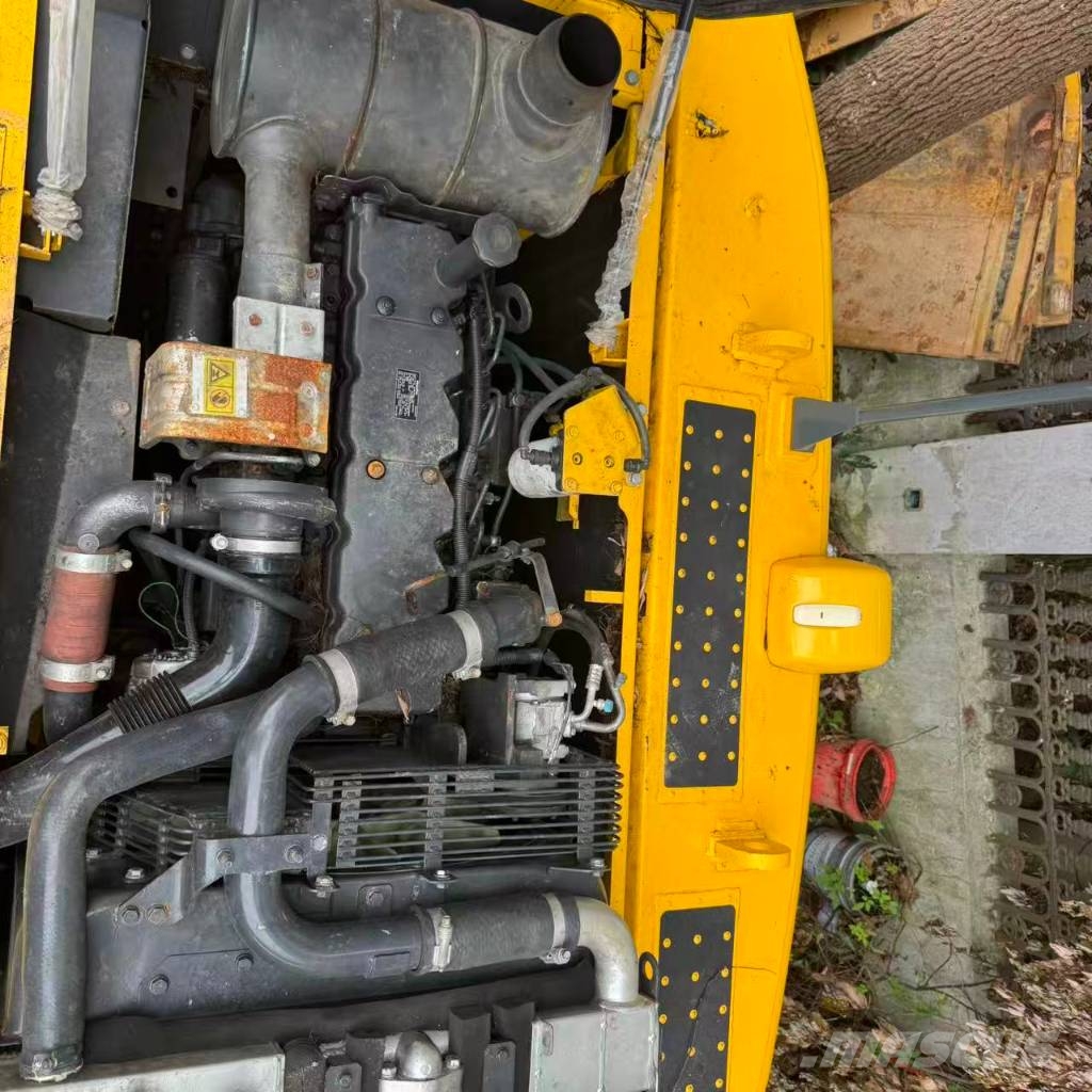 Komatsu PC 200-8N1 Raupenbagger