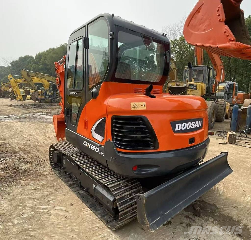 Doosan DX 60-9 C Minigraafmachines < 7t