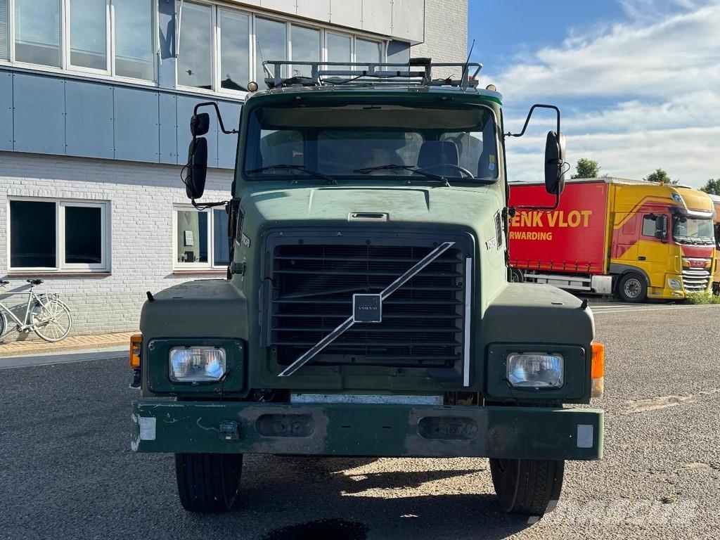 Volvo N10 6X4 Robson-Drive + TANK 14.000 LITER Tankwagen