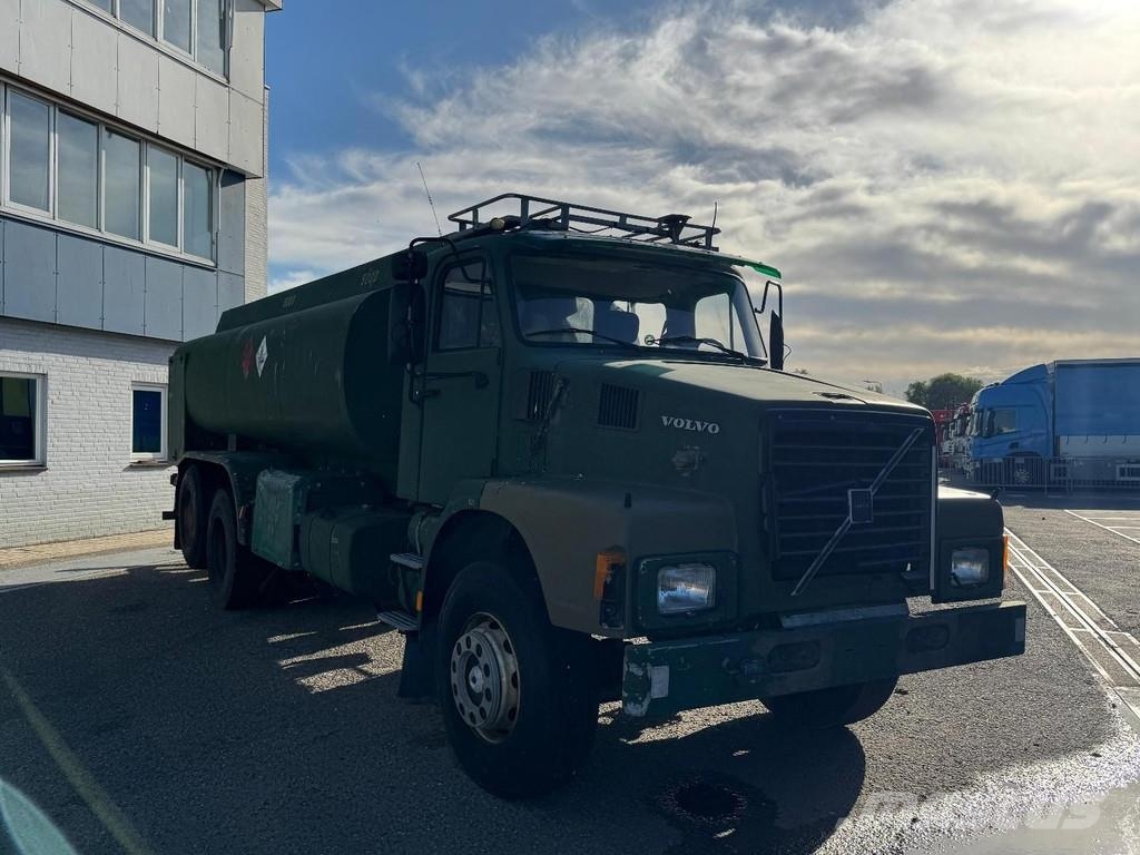 Volvo N10 6X4 Robson-Drive + TANK 14.000 LITER Tankwagen