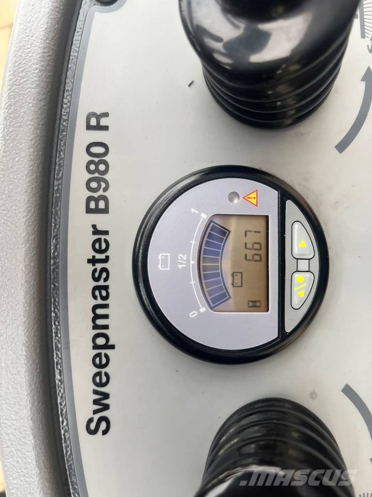 Hako Sweepmaster 980R Kehrer