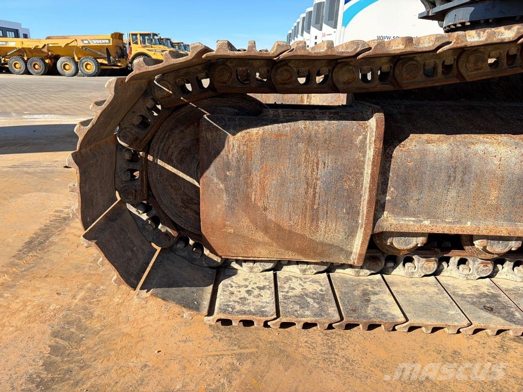 Kobelco SK300LC-10E Crawler excavators