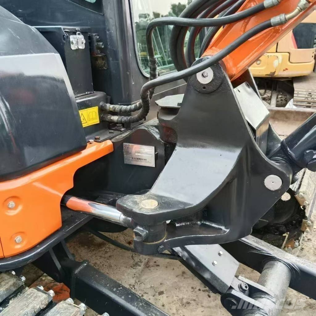 Hitachi ZX 50 U Minigraafmachines < 7t
