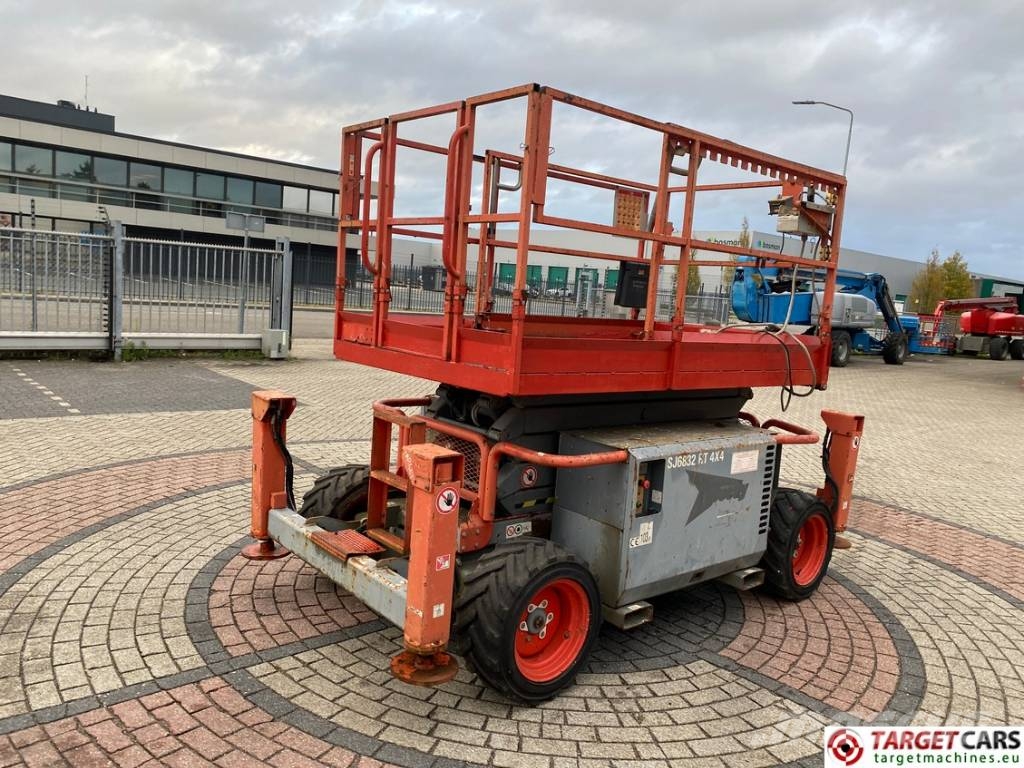 SkyJack SJ6832RT Diesel 4x4 Scissor Work Lift 1180cm Škarjaste dvižne ploščadi