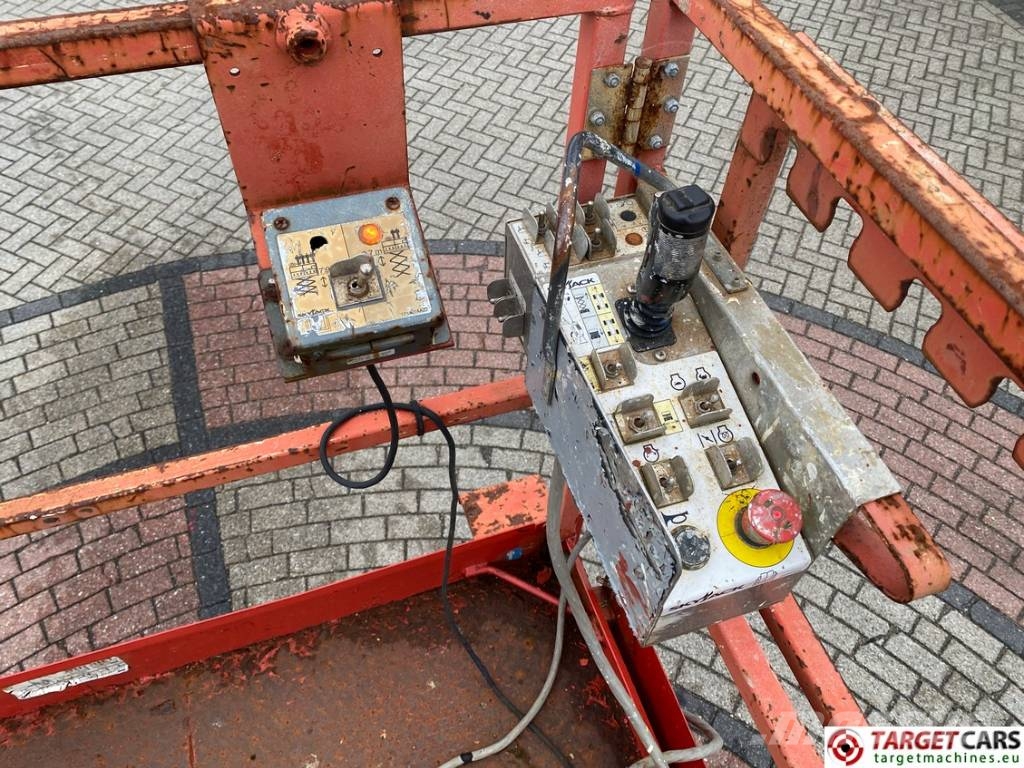 SkyJack SJ6832RT Diesel 4x4 Scissor Work Lift 1180cm Škarjaste dvižne ploščadi