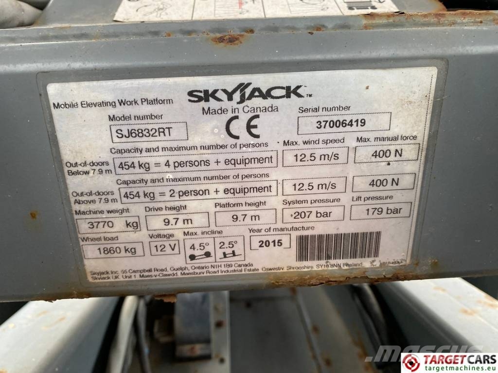 SkyJack SJ6832RT Diesel 4x4 Scissor Work Lift 1180cm Škarjaste dvižne ploščadi