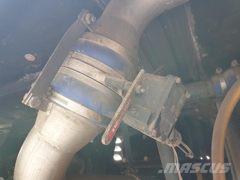 Atlas Copco XRVS 476 / 1000 CD - N Kompresory