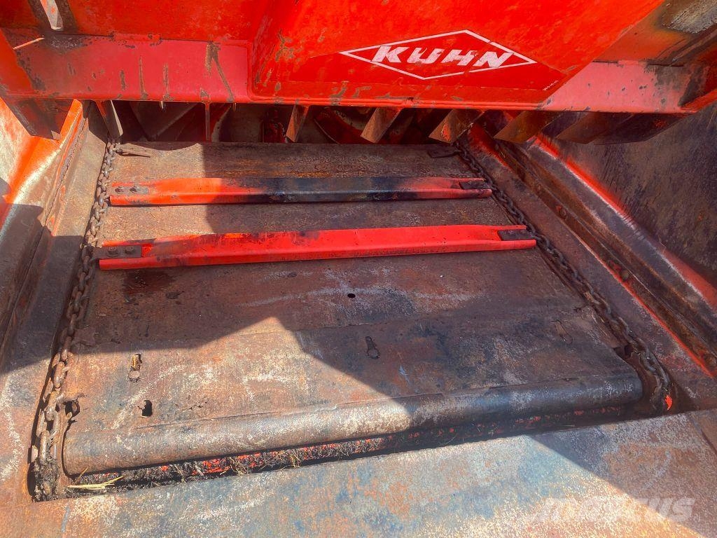 Kuhn MINOTOR 3060 Oprema za istovaranje silosa