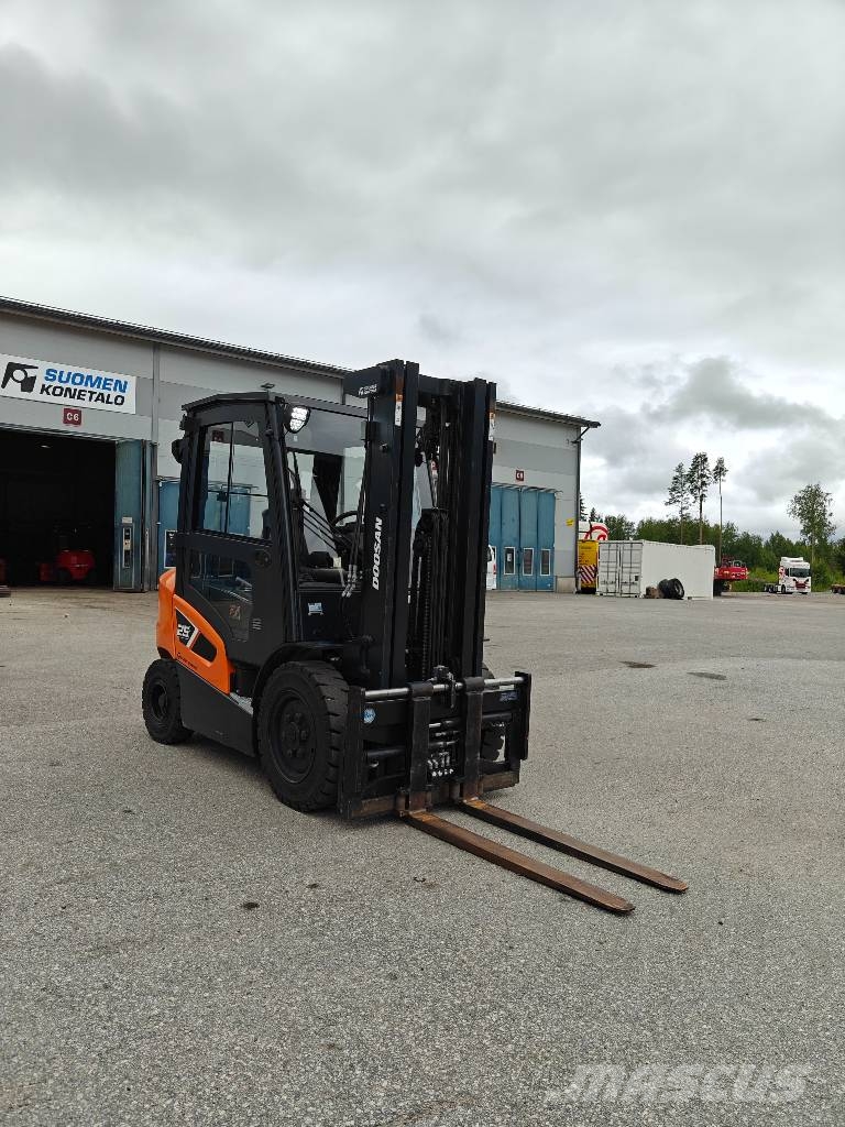 Doosan D25S-9 Diesel Dieselové vozíky