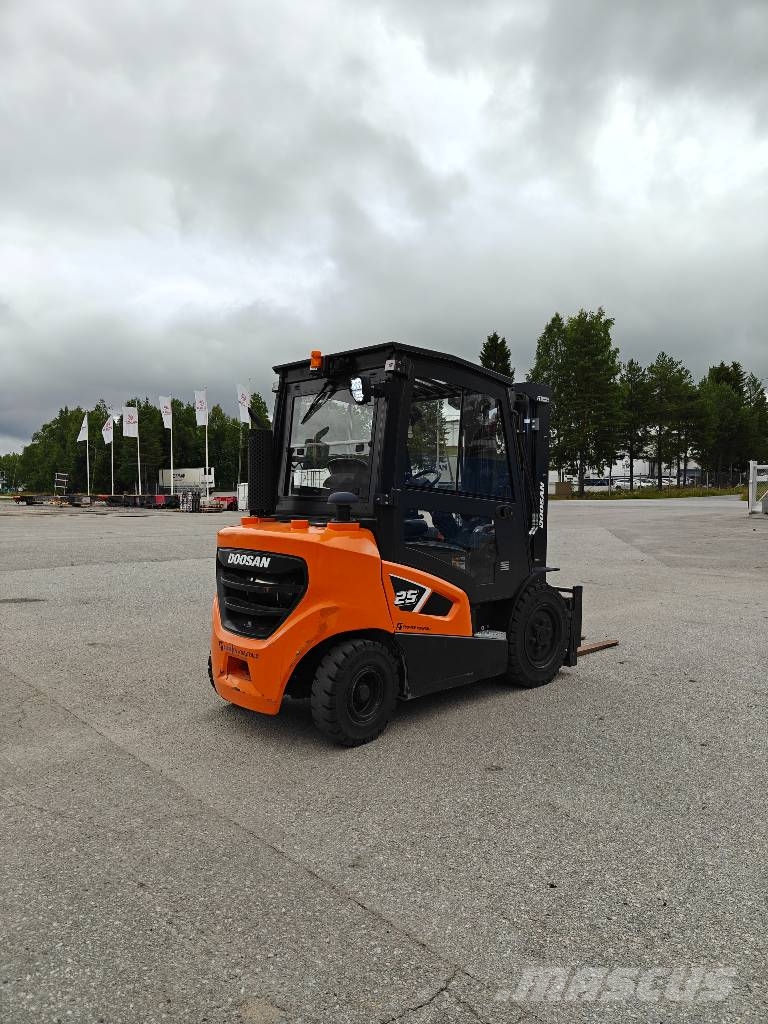 Doosan D25S-9 Diesel Dieselové vozíky
