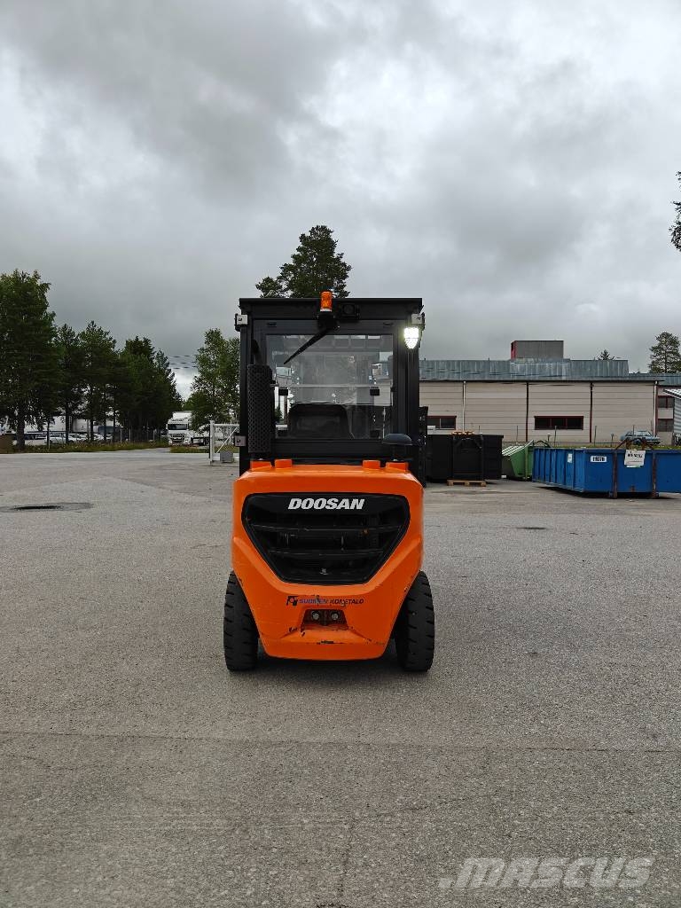 Doosan D25S-9 Diesel Dieselové vozíky