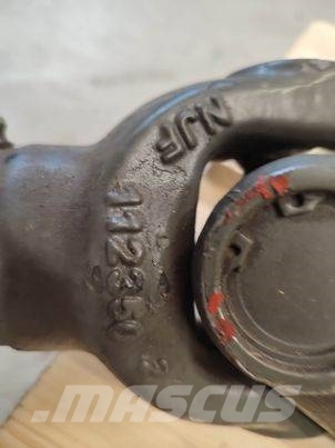 Kubota M 7151 (112350) shaft Menjač