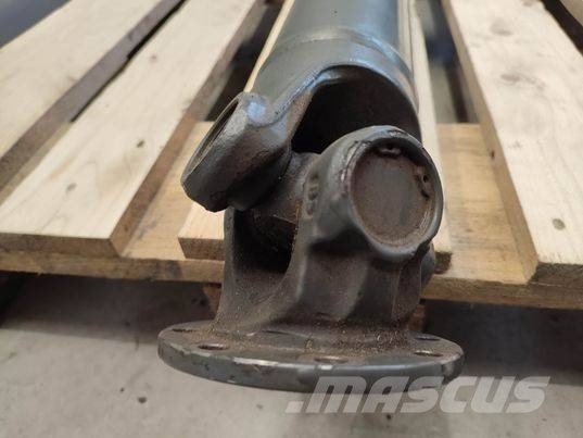 Kubota M 7151 (112350) shaft Menjač