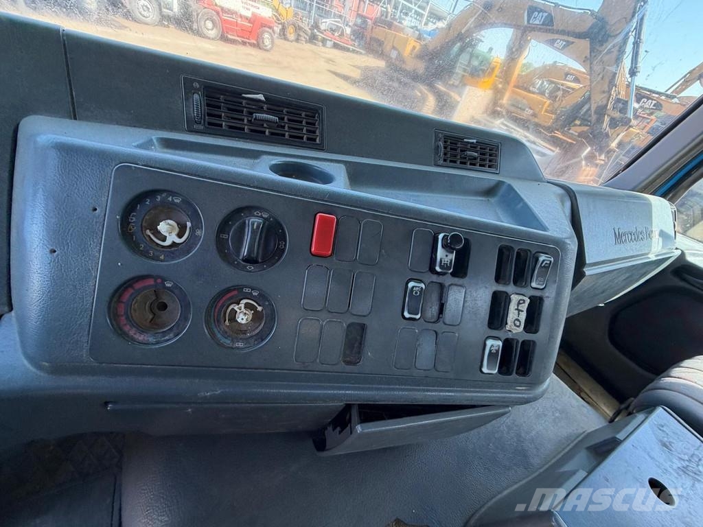 Mercedes-Benz Actros 4140 Kipper - 8x4 - Big Axles - Manual Gear 自卸式货车