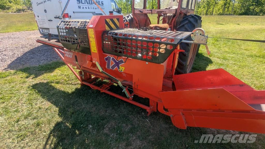 Hakki Pilke 1x37 Traktor Ostale poljoprivredne mašine