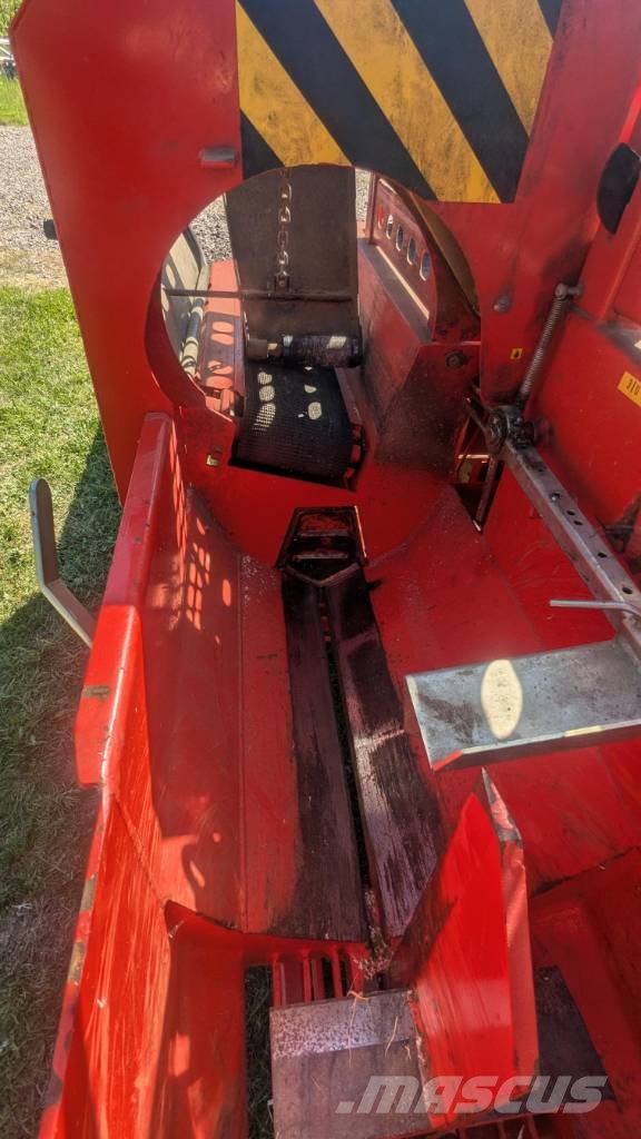 Hakki Pilke 1x37 Traktor Ostale poljoprivredne mašine