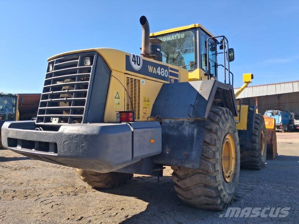 Komatsu WA 480-5H Kolesni nakladalci