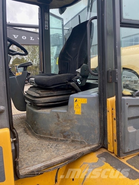 Volvo L 35 B PRO 輪胎式裝載機