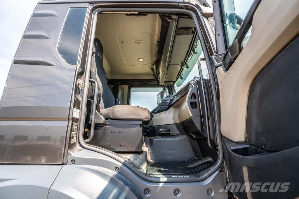 MAN TGS 33.470 BL - PALFINGER Камиони с кран с кука