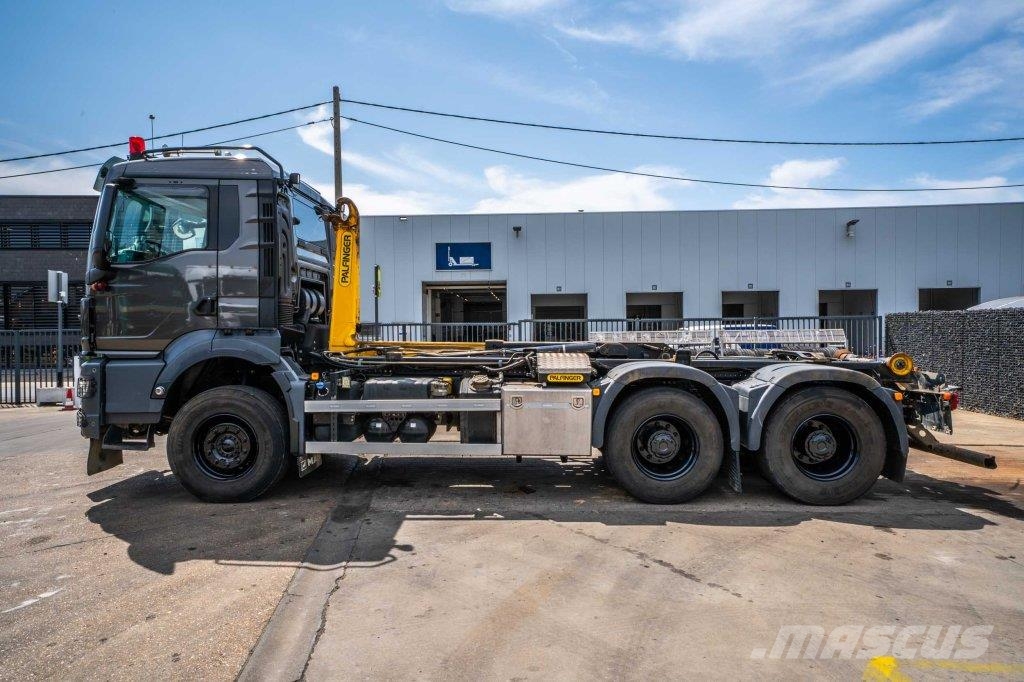 MAN TGS 33.470 BL - PALFINGER Камиони с кран с кука