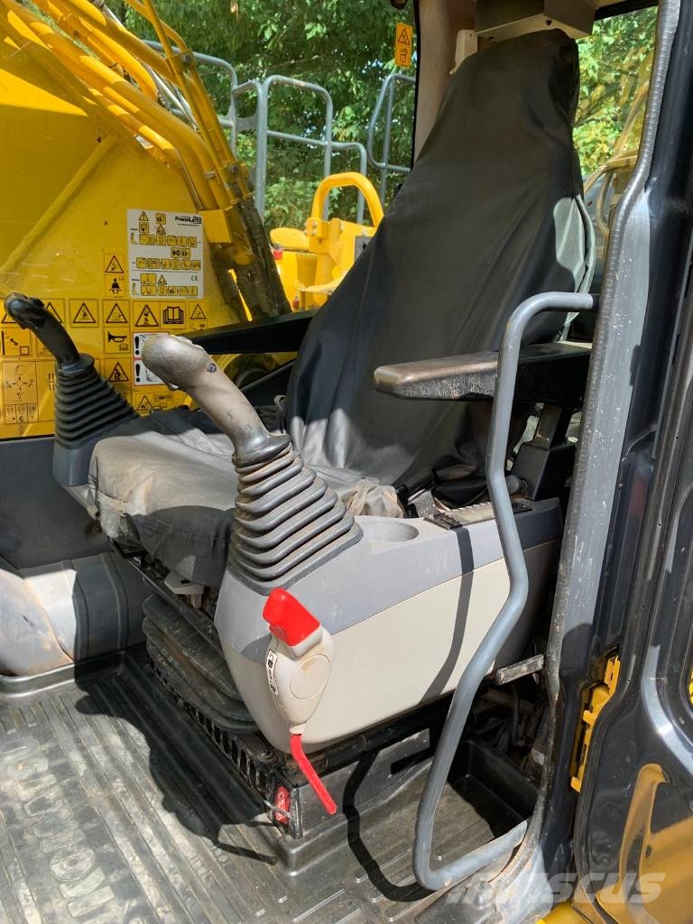 Komatsu HB 365 LC-3 Hybrid Escavatori cingolati