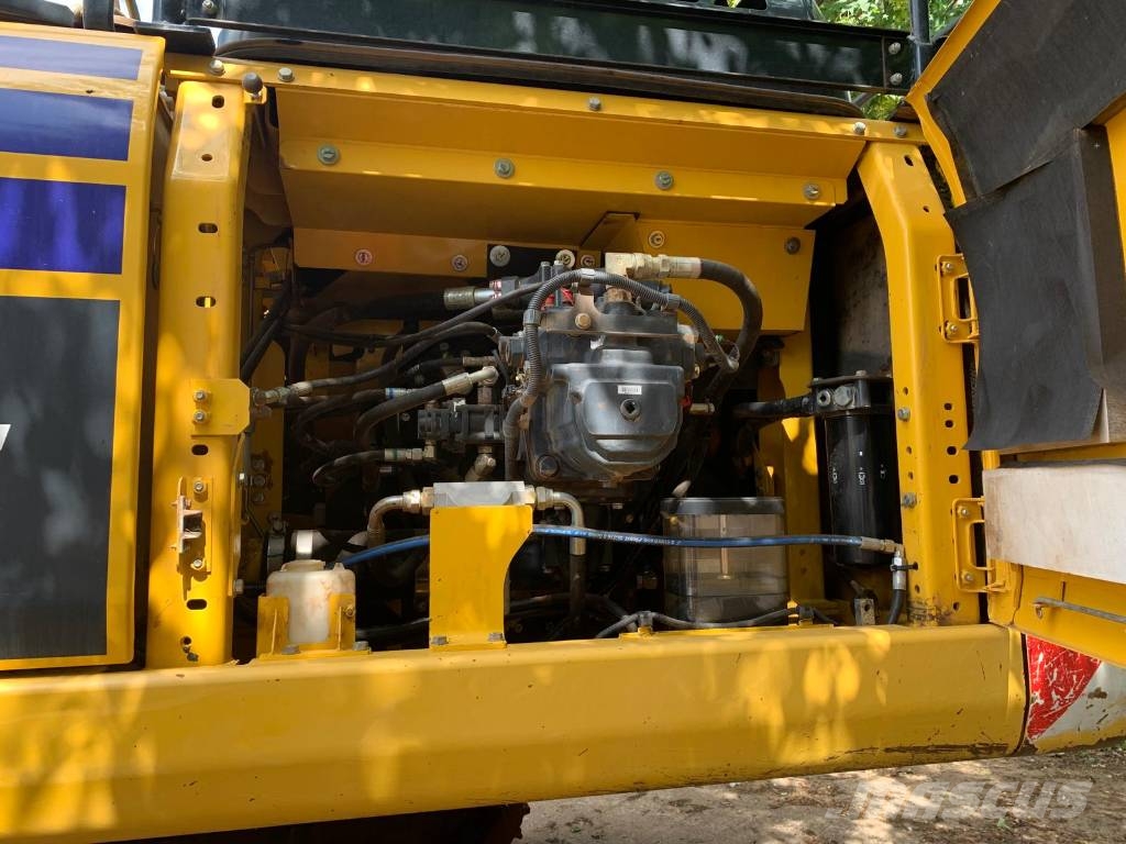 Komatsu HB 365 LC-3 Hybrid Escavatori cingolati