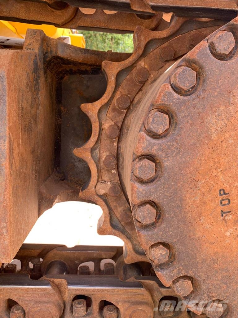 Komatsu HB 365 LC-3 Hybrid Escavatori cingolati