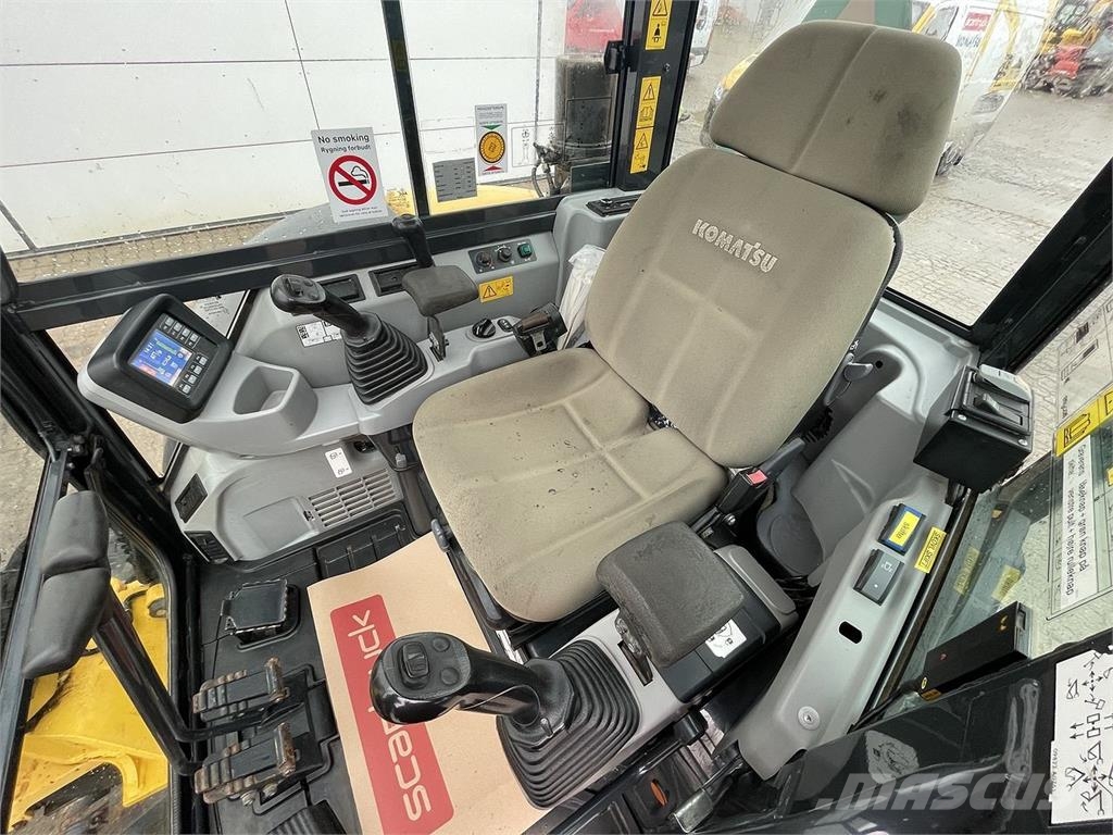 Komatsu PC55MR-5 휠 굴삭기