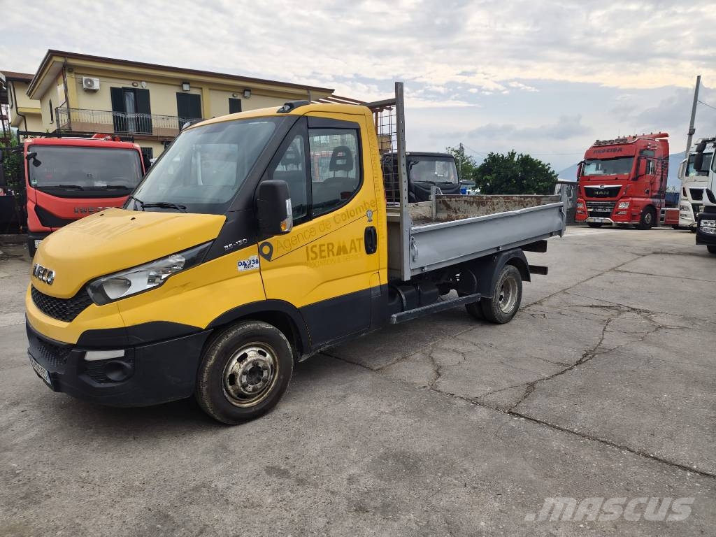 Iveco Daily 35-130 Lastbiler med tip