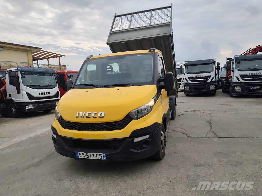 Iveco Daily 35-130 Lastbiler med tip