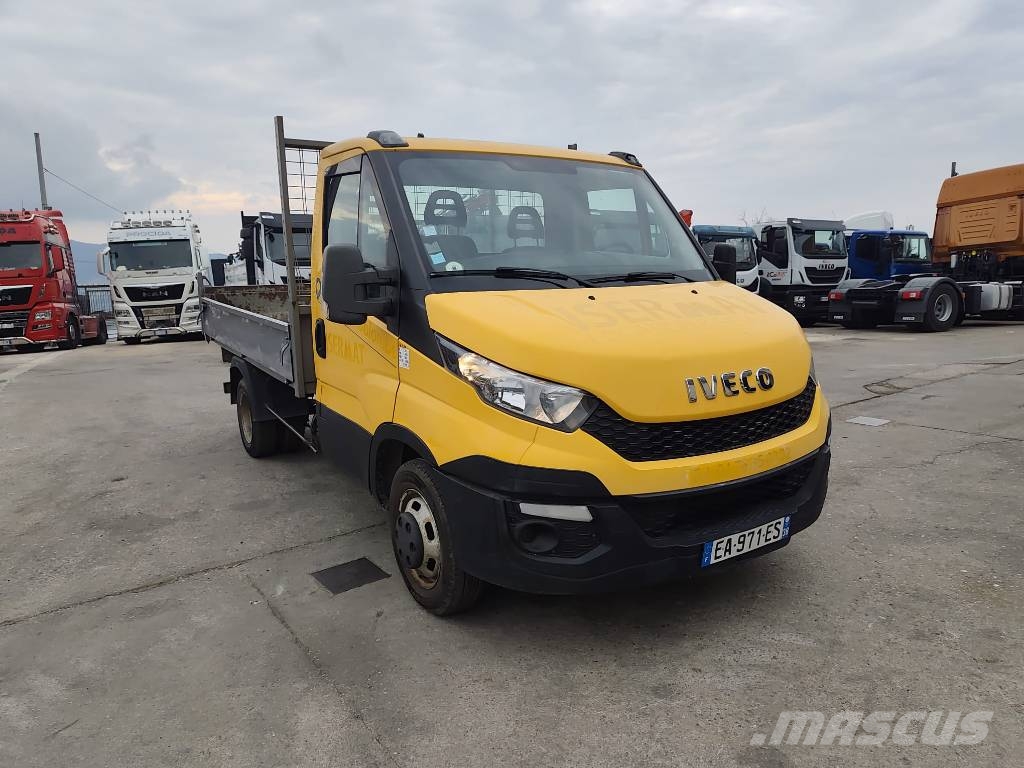 Iveco Daily 35-130 Lastbiler med tip