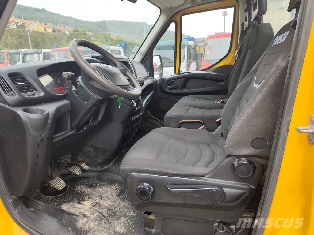 Iveco Daily 35-130 Lastbiler med tip