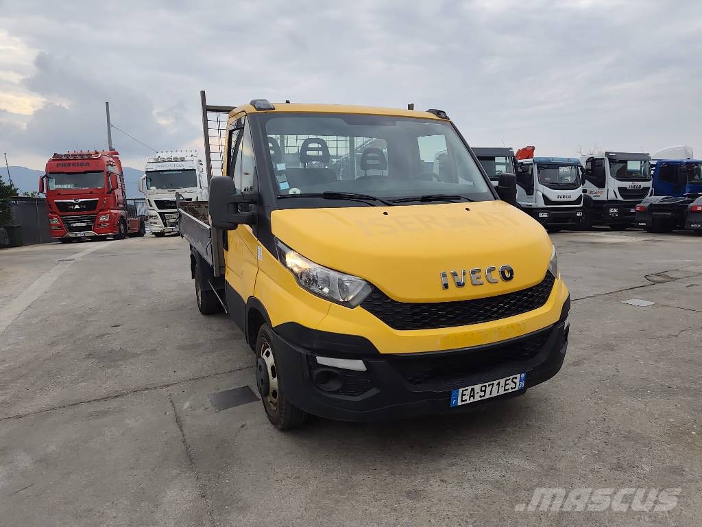 Iveco Daily 35-130 Lastbiler med tip