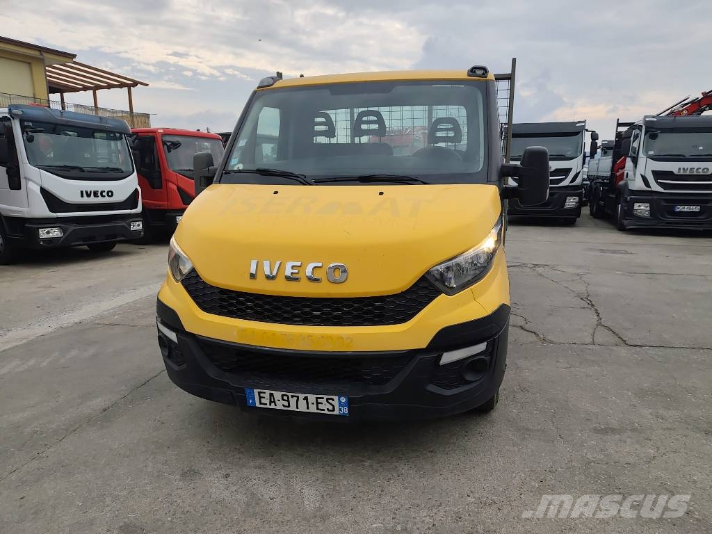 Iveco Daily 35-130 Lastbiler med tip