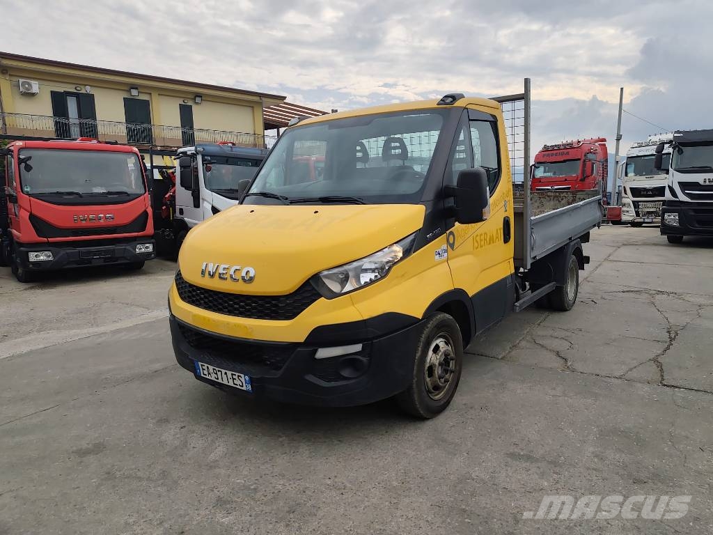 Iveco Daily 35-130 Lastbiler med tip