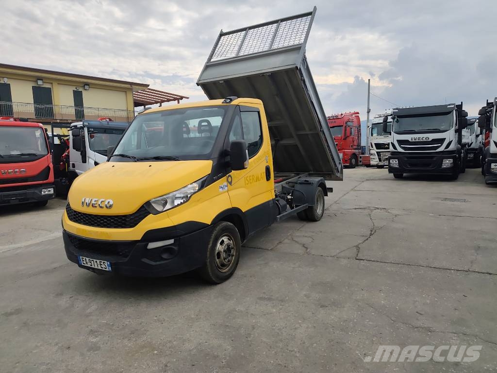 Iveco Daily 35-130 Lastbiler med tip