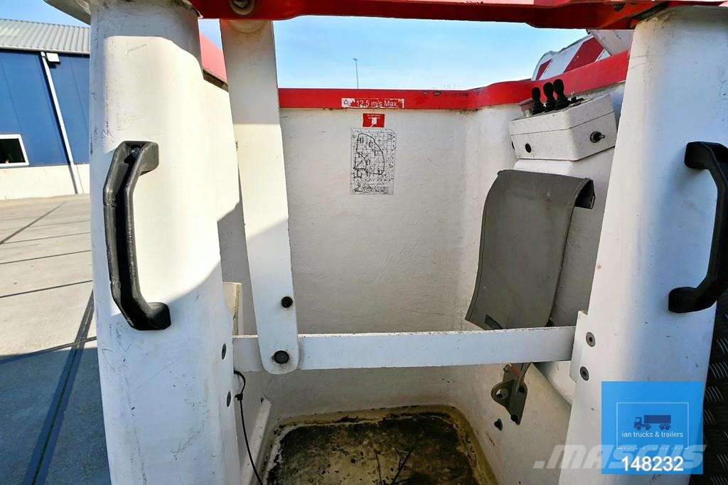 Renault Trafic DCI | Nacelle | 111FCC France Elevateur | E Teherautóra szerelt emelők és állványok