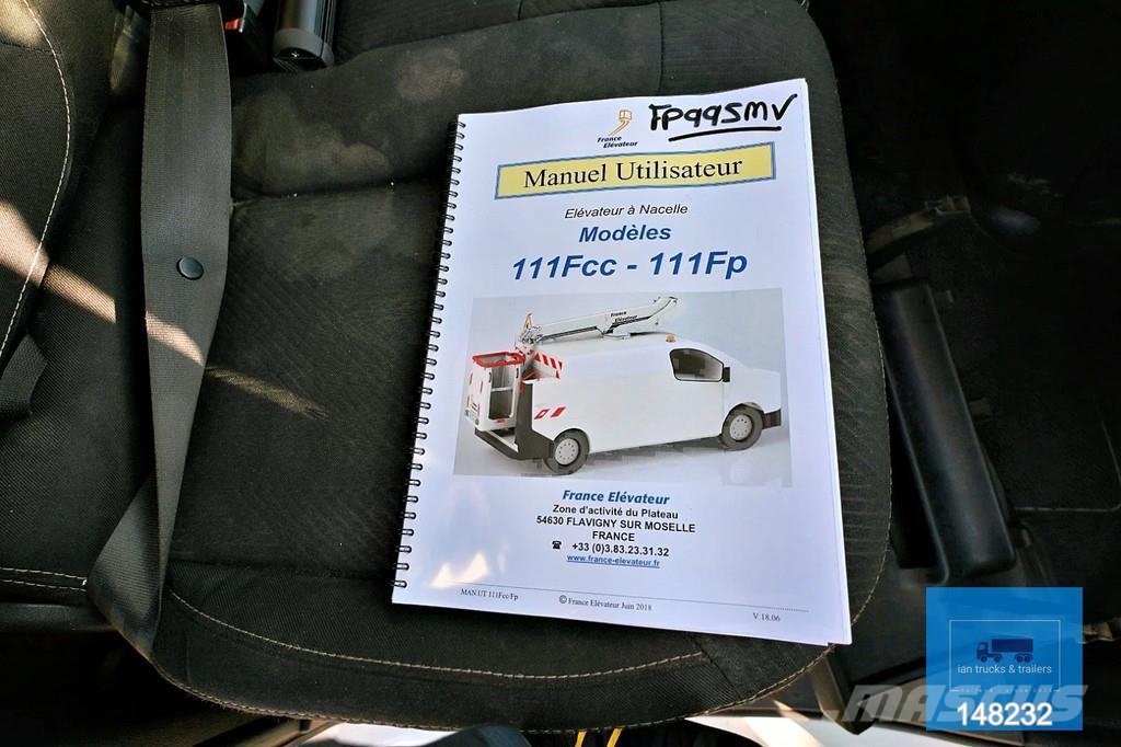 Renault Trafic DCI | Nacelle | 111FCC France Elevateur | E Teherautóra szerelt emelők és állványok
