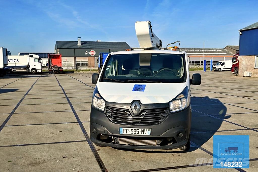 Renault Trafic DCI | Nacelle | 111FCC France Elevateur | E Teherautóra szerelt emelők és állványok